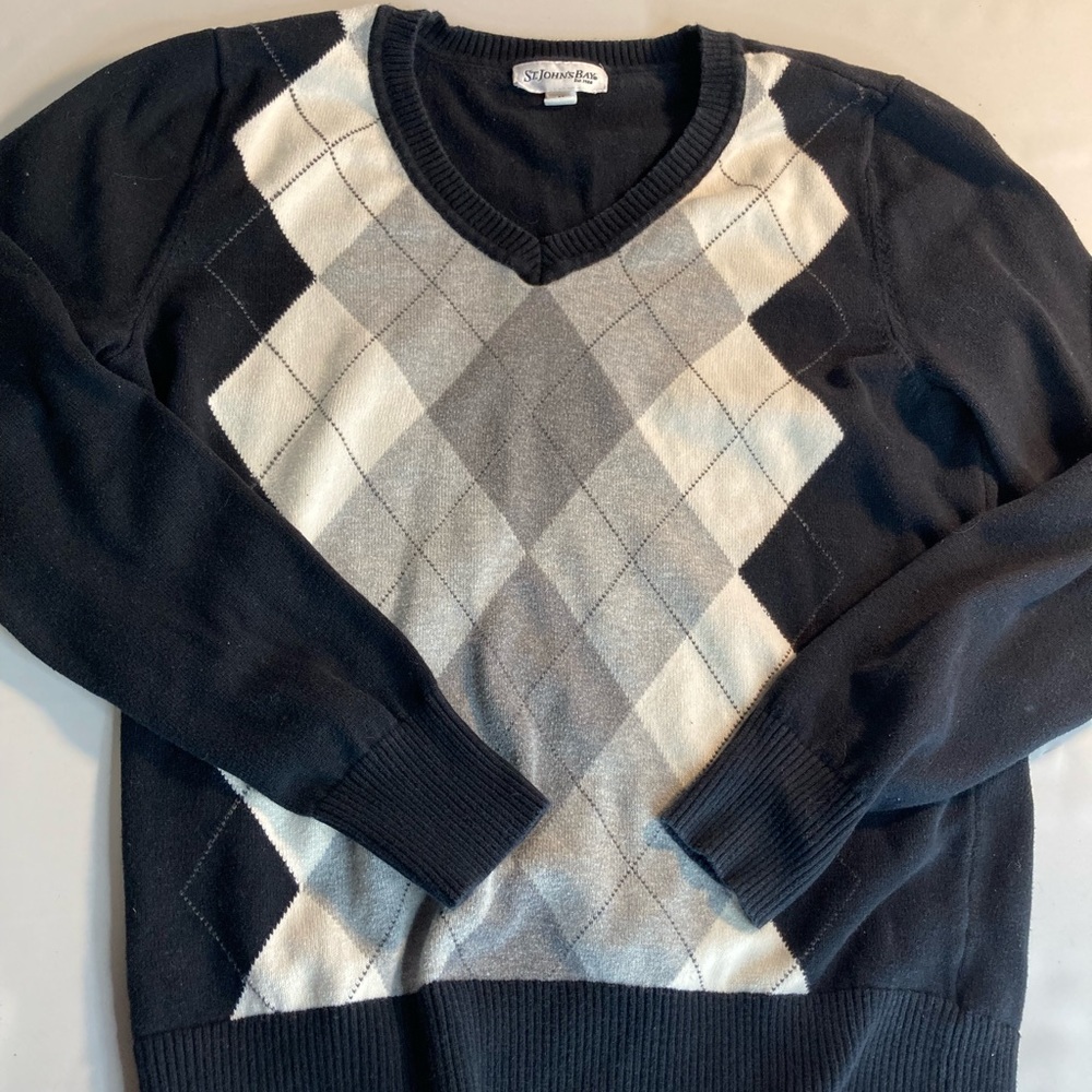 st johns bay womens m argyle diamond v neck sweater warm long sleeve sweatshirt